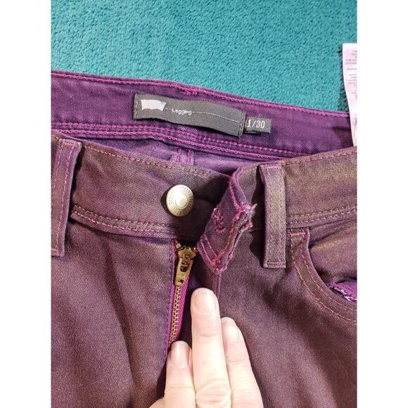 Levis Jeans Sz 11 Womens Purple Pants Stretch Mid Rise Denim Juniors Jegging - Picture 6 of 15